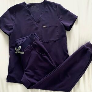 Figs Scrubs Catarina Top and Zamora Joggers